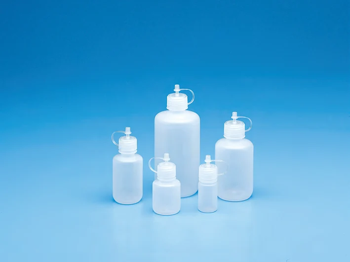 Dropping Bottle with flip spout, LDPE with PP closure — catalogue illustration