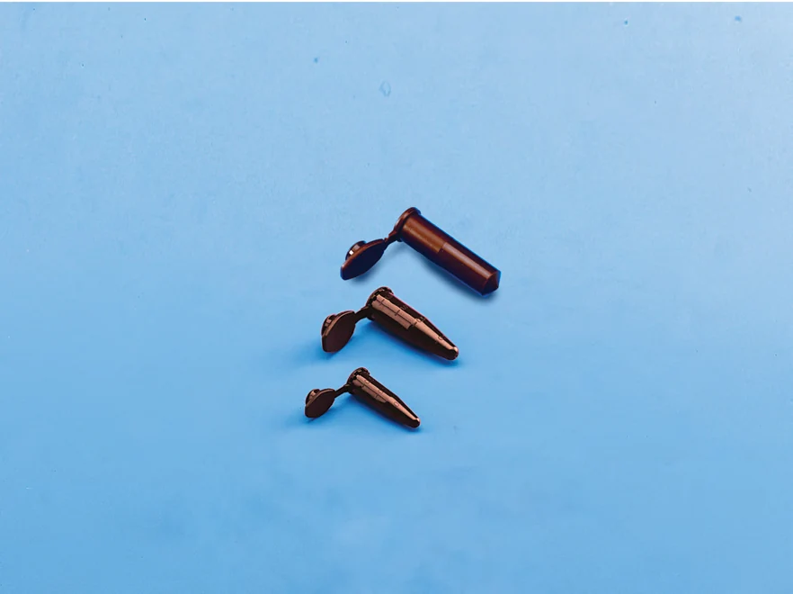 SPINWIN™ CLIKLOK Microcentrifuge Tube - CLEAR — catalogue illustration