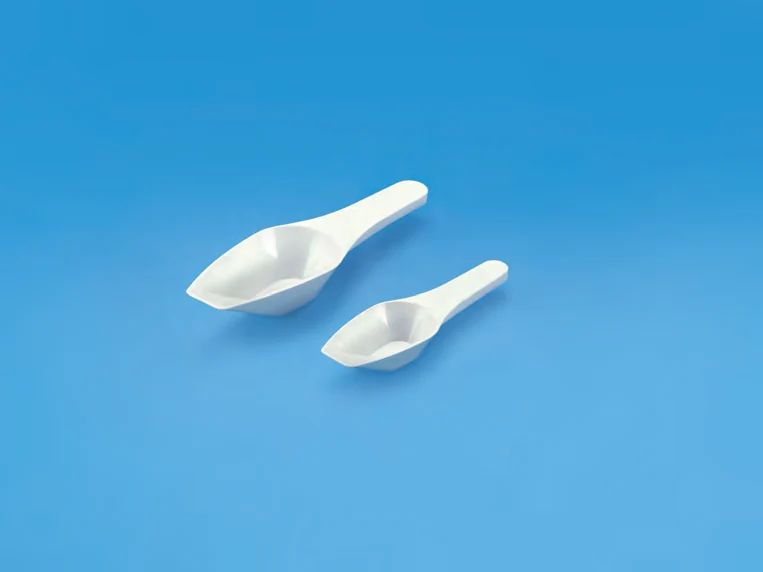 Measuring Scoop, White PP — catalogue illustration