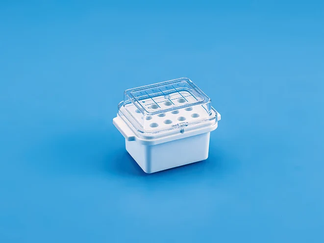 Quick Freeze, PC with Insulating solution — catalogue illustration