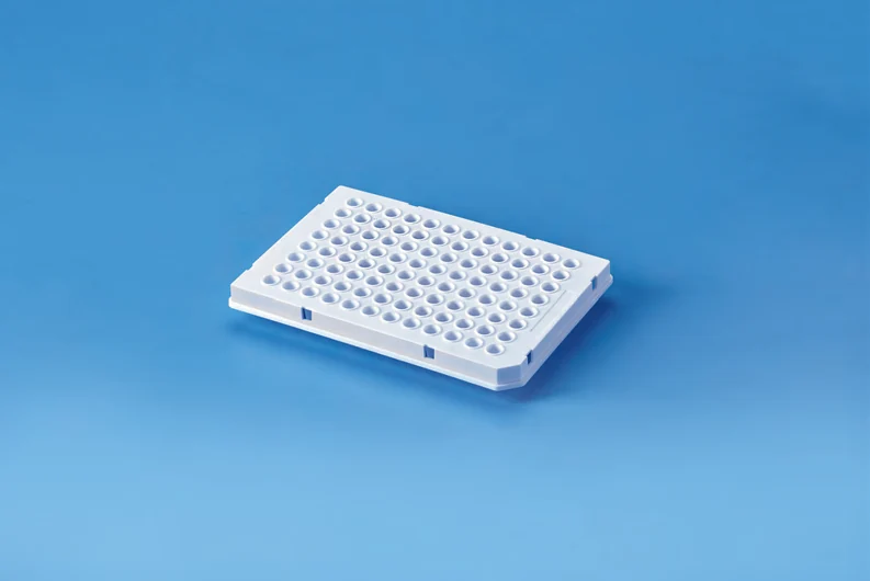 Semi Skirted 96 Wells Roche® Light Cycler Type Low Profile — catalogue illustration