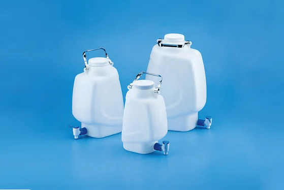 Rectangular Carboy with stopcock, PP — catalogue illustration